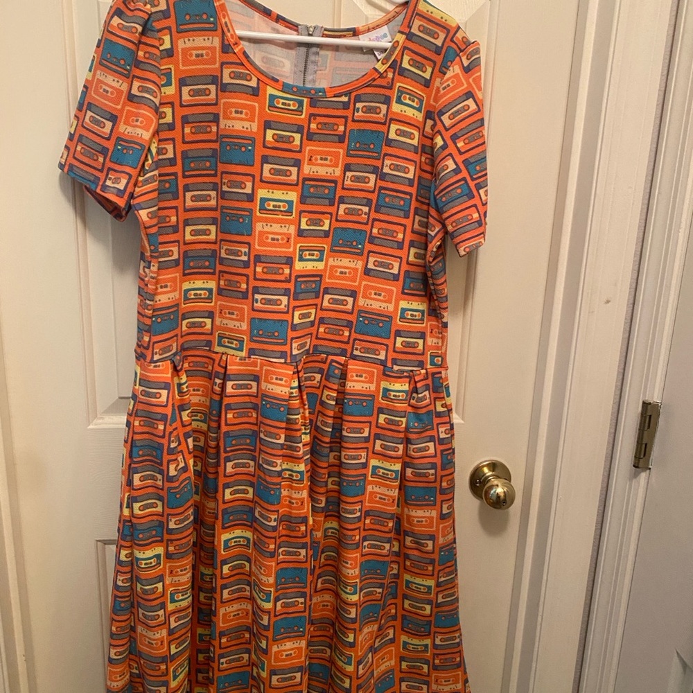 EUC LuLaRoe Amelia Cassette Tape Print Dress 3XL